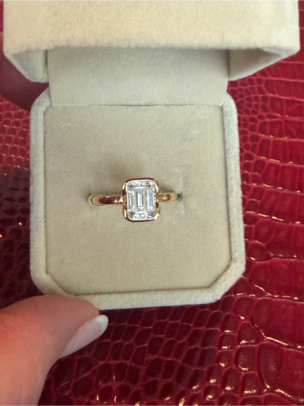 Emerald Cut Moissanite 2 ct. Sterling Silver w/ Yellow Gold Plating. Sz 8 - Picture 5 of 6